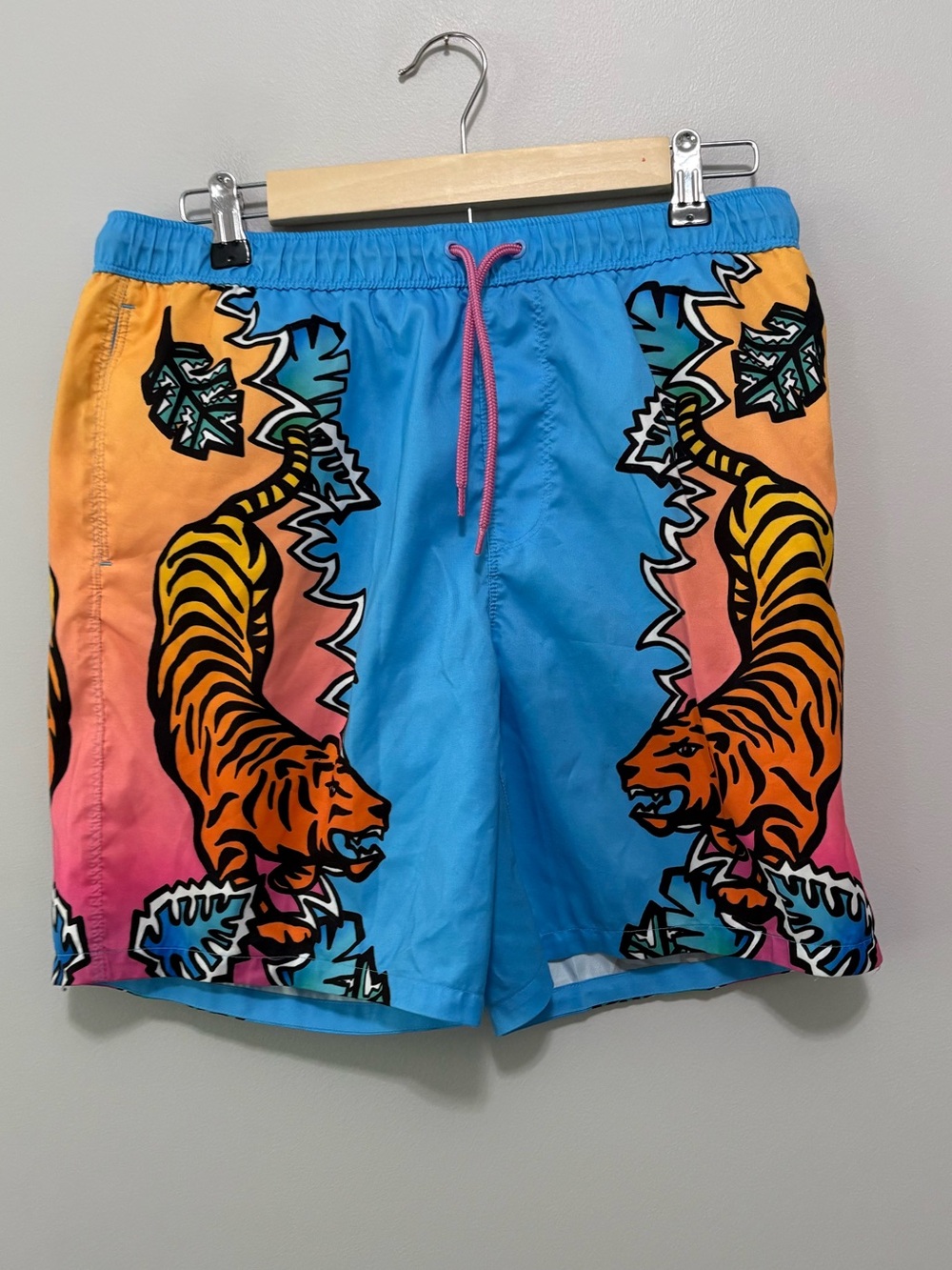 ASOS Men's Blue Tropical Tiger Paradise Swim Shorts